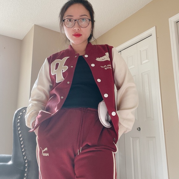 NEW 2 pieces joggers set - Picture 9 of 10